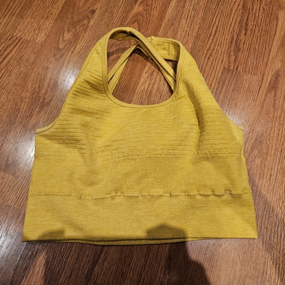 Vault Bra - Picture 1 of 4